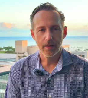 JR Robinson Hawaii's Nest Egg Guru